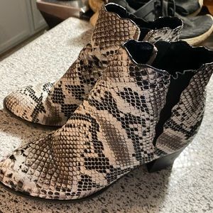 Used snakeskin design booties